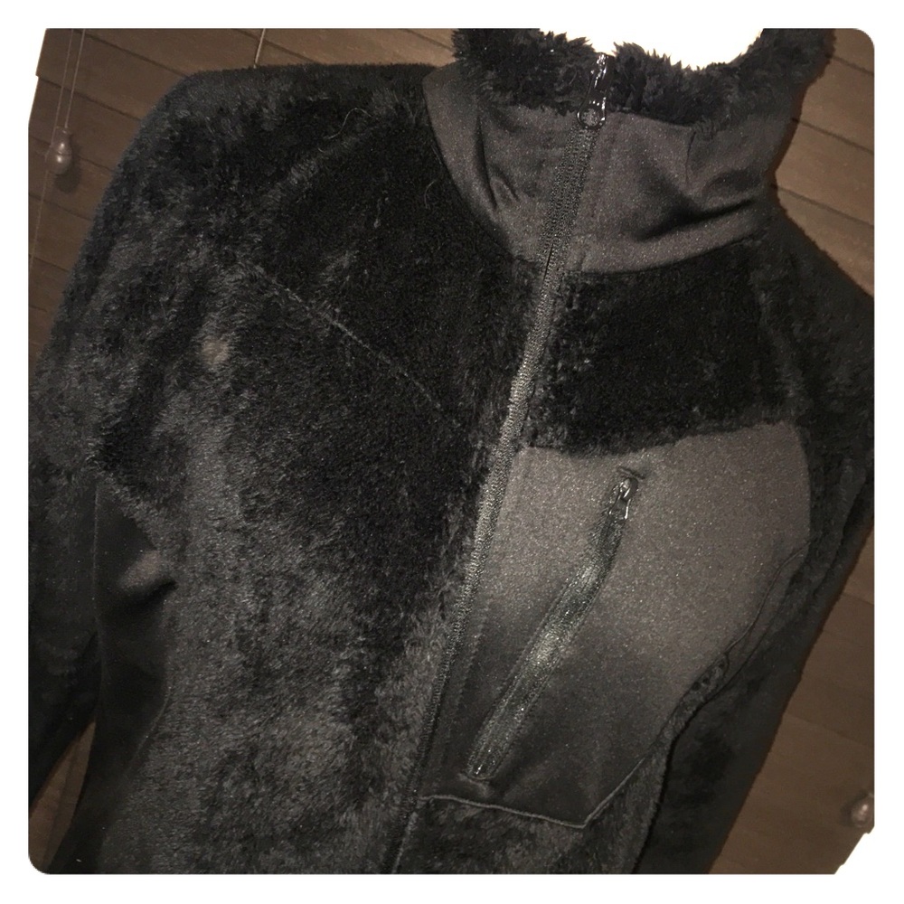 COLUMBIA | Furry Jacket